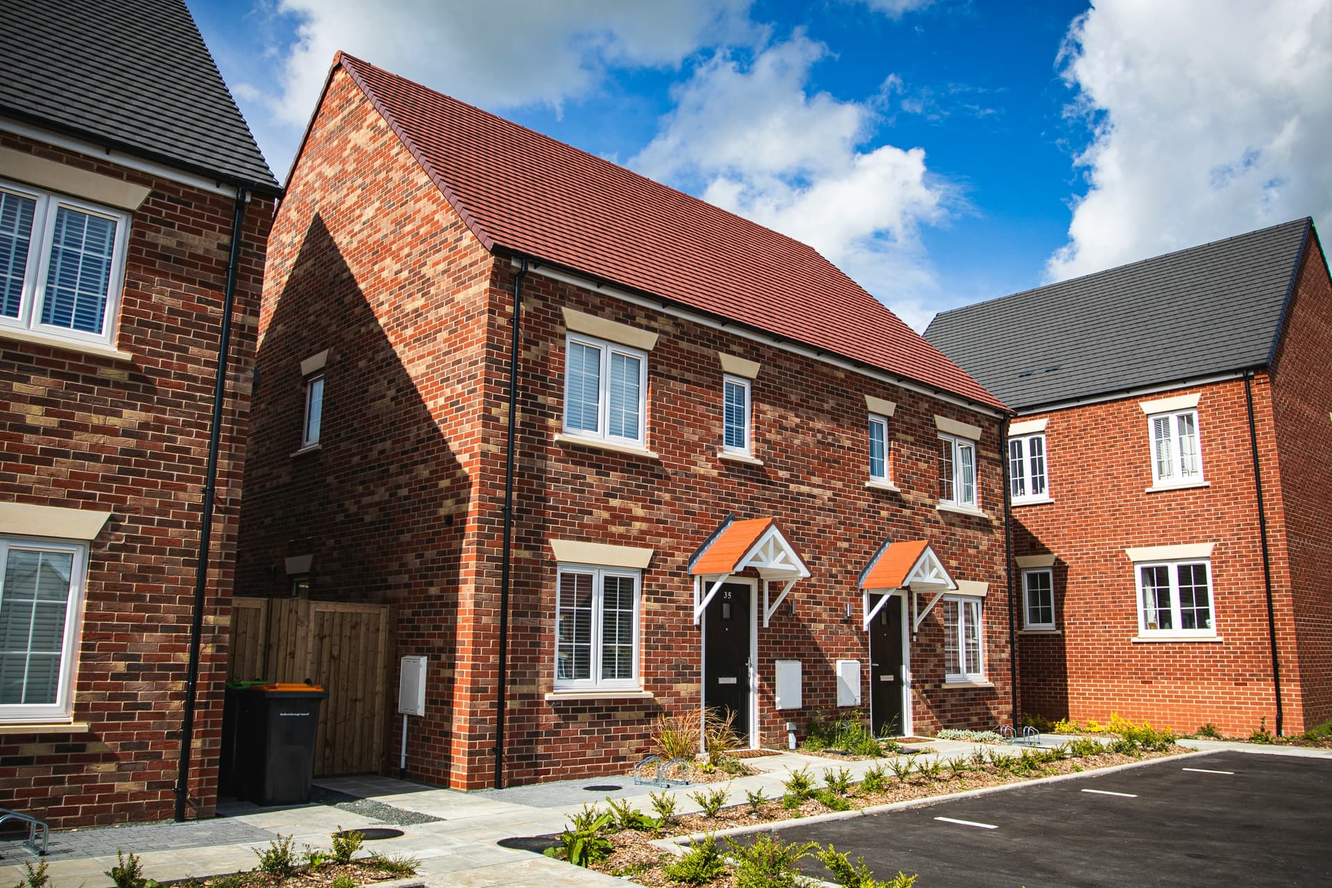 Housing and residential contractor support UK